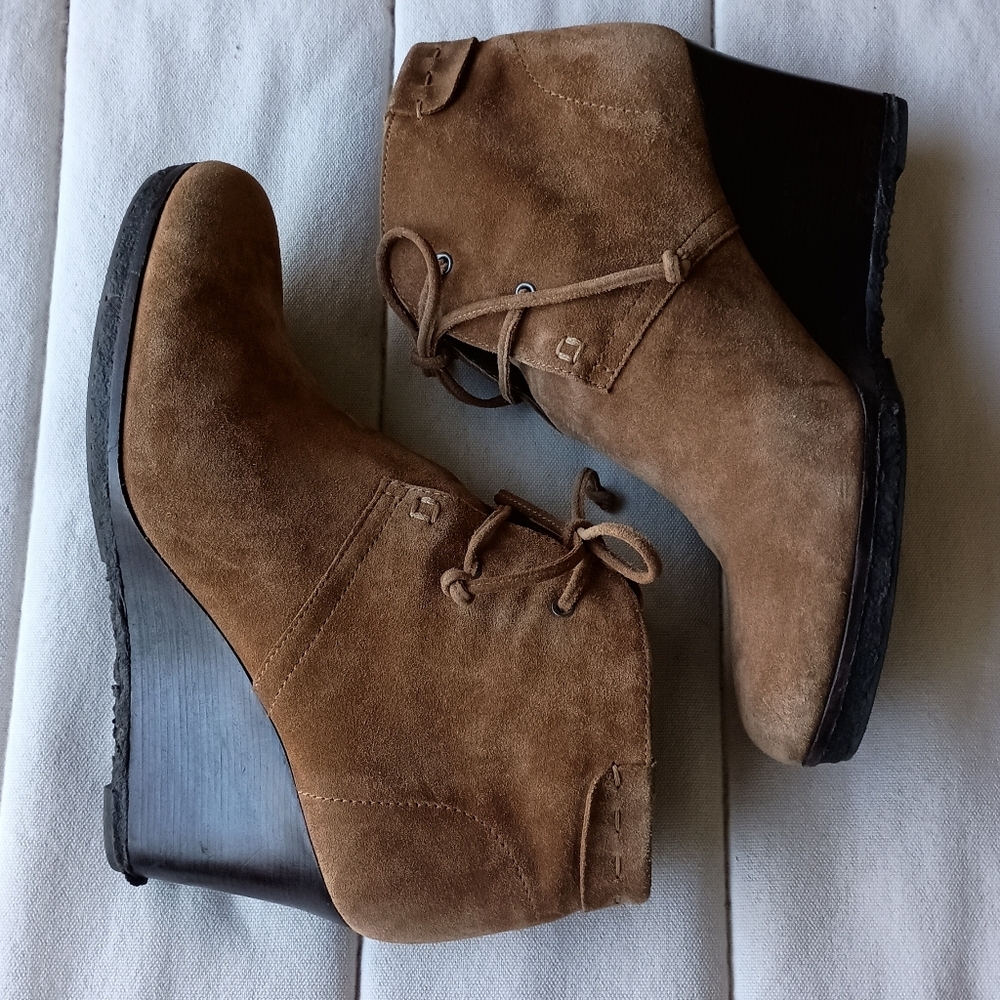 Via Spiga Brown Suede Leather Ankle Wedge Boots_8.5